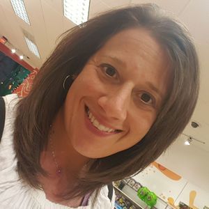 Meet your Posher, Dedra